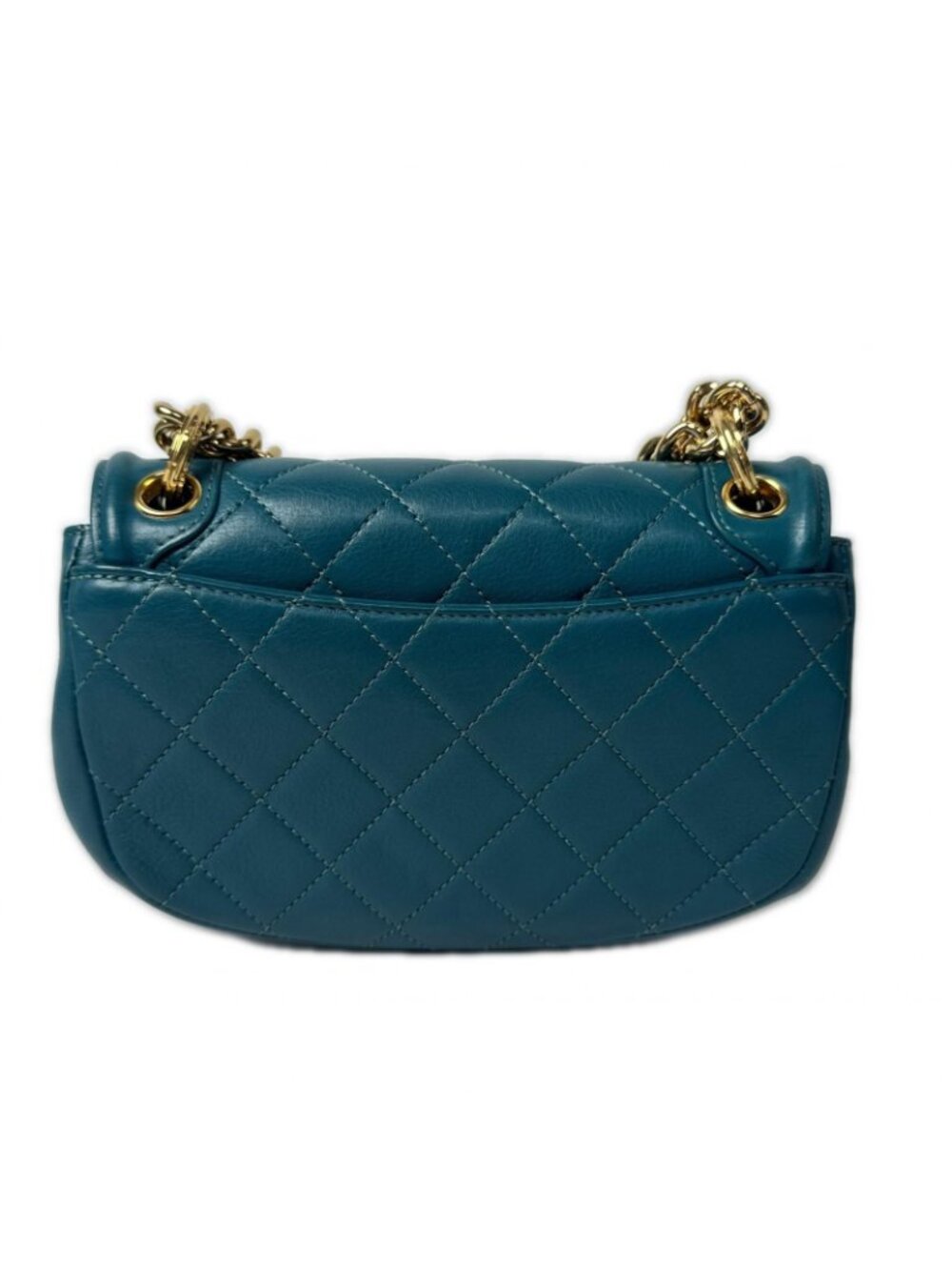 Chanel Quilted Chain Shoulder Bag - Picture 4 of 10